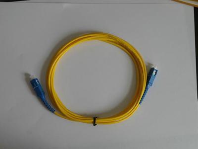 慶云光纖跳線 品質(zhì)連接未來，濟(jì)南光鑫通信引領(lǐng)行業(yè)新標(biāo)準(zhǔn)